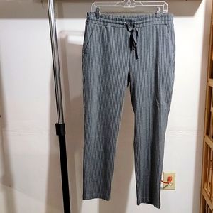 Elastic Waist w/drawstring Super comfy pants